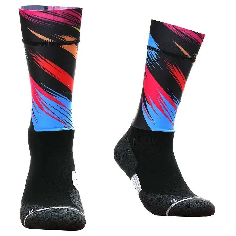 鮮やかな幾何学模様のサイクリングソックス - 通気性と吸湿性 - Mountain Biking Socks のレビューと価格